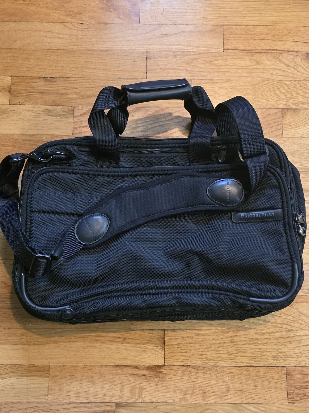 Briggs & Riley Large Expandable Briefcase Black Carry On Travel Messenger 231X-4